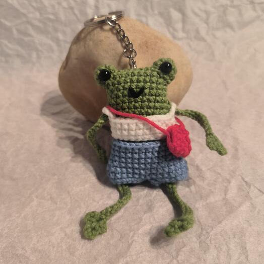 No sew leggy frog Crochet Pattern
