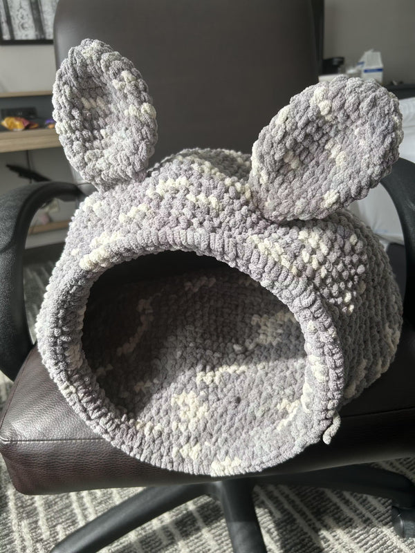 Handmade Holiday Pet Collection