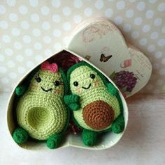 Avocado Amigurumi Crochet Pattern