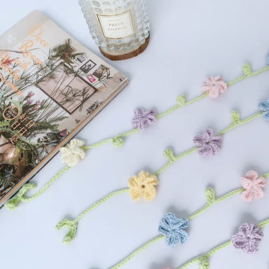 Flower And Leaf Garland Crochet Pattern