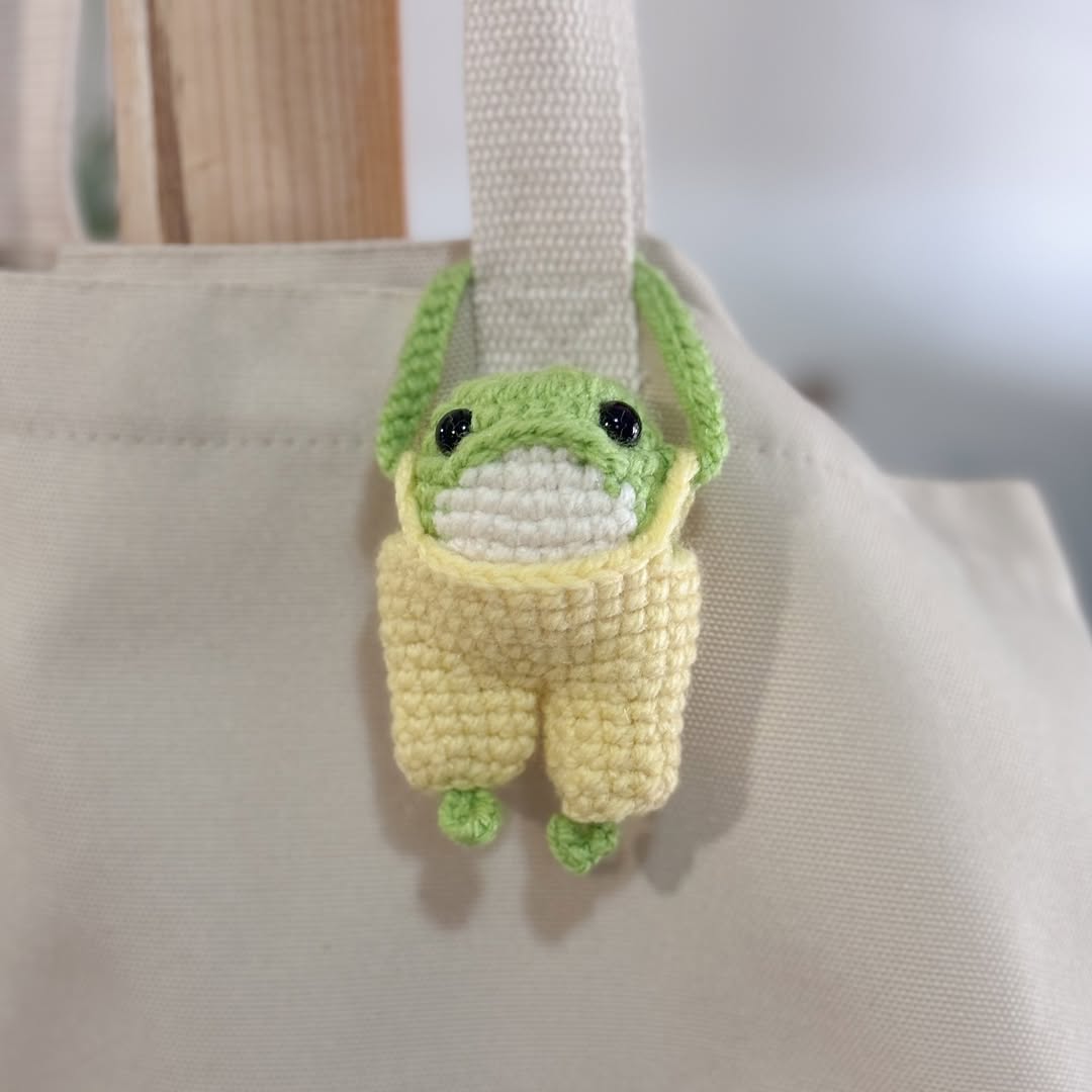 BAG Friends: Frog & Toad Crochet Pattern