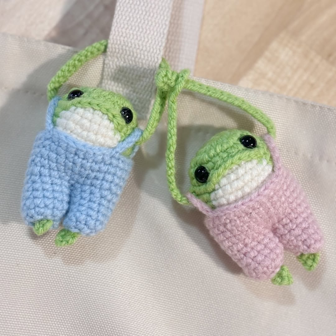 BAG Friends: Frog & Toad Crochet Pattern
