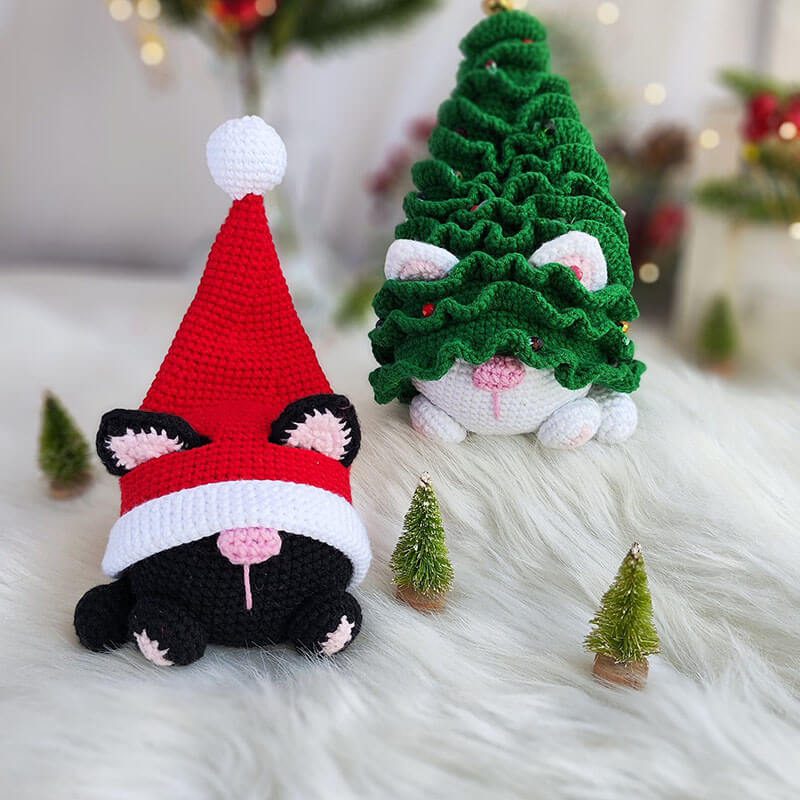 Christmas Cats Crochet Pattern