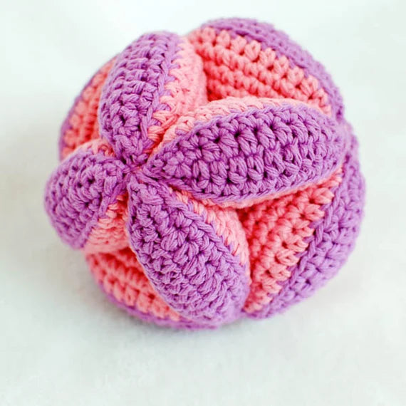 Amish Puzzle Ball Crochet Pattern
