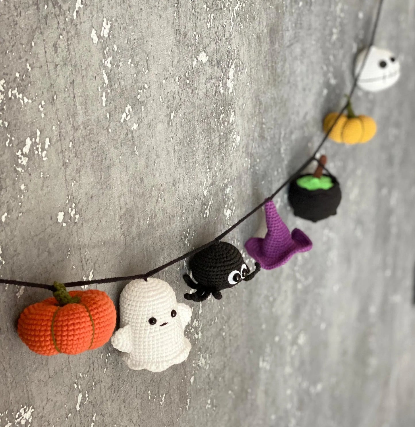 Halloween Garland Crochet Pattern