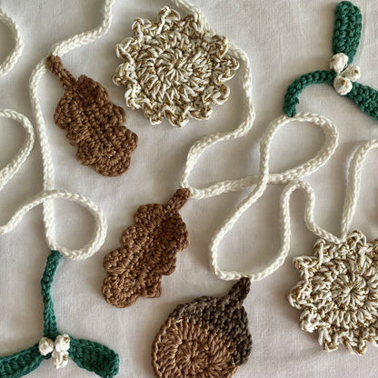 Christmas Garland Crochet Pattern