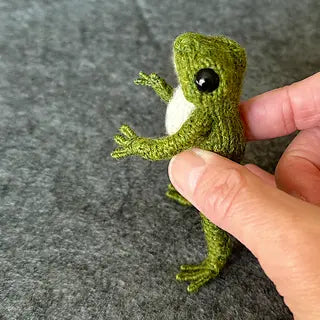 Frog Cool Knitting Pattern