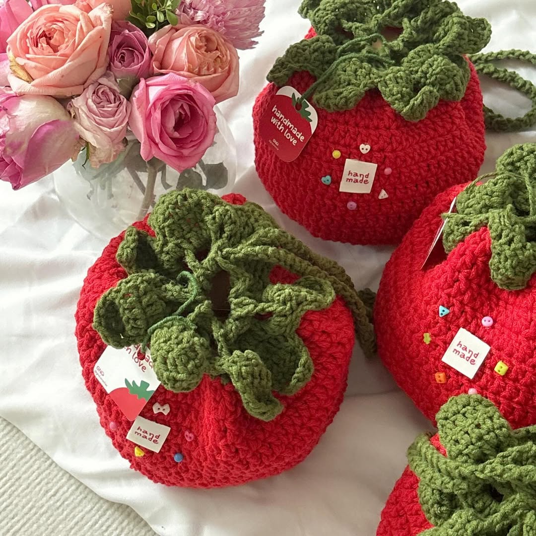Tomato Bag Crochet Pattern