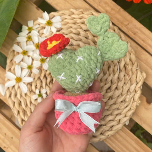 🌵💖 HeartBloom Cactus Crochet Pattern