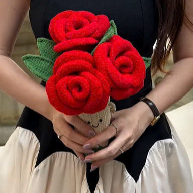 Everlasting Roses Crochet Pattern