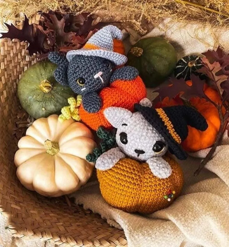 Finished Cat in The Pumpkin Crochet Pattern Set Amigurumi Toys