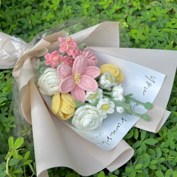 Flowers Bouquet Crochet Pattern - Image 2