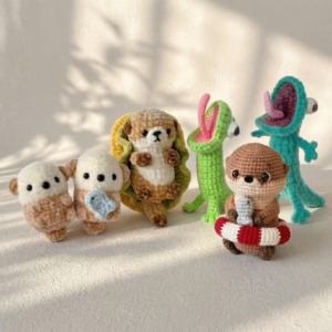 Funny Otter & Screaming Lizard Crochet Pattern